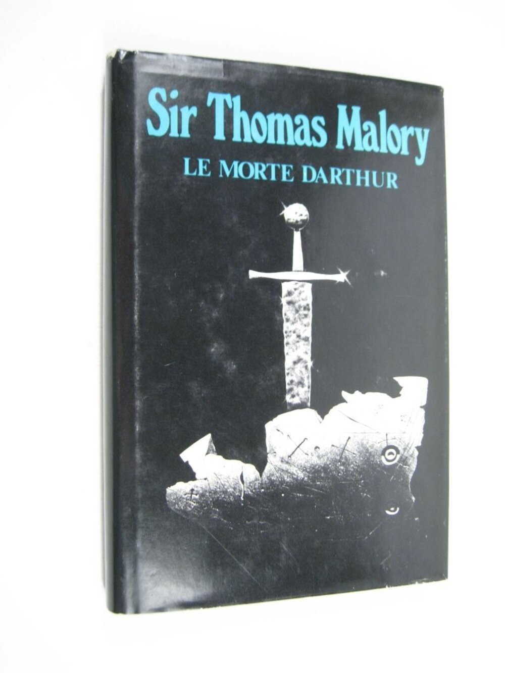 Sir Thomas Malory Le Morte DArthur Hardcover Great Britian 1977